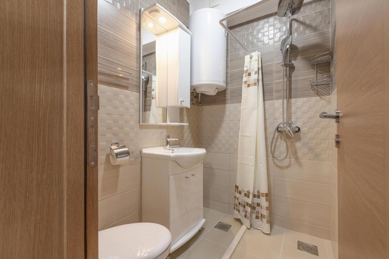 Muo Sea Front Apartments โกตอร์ ภายนอก รูปภาพ